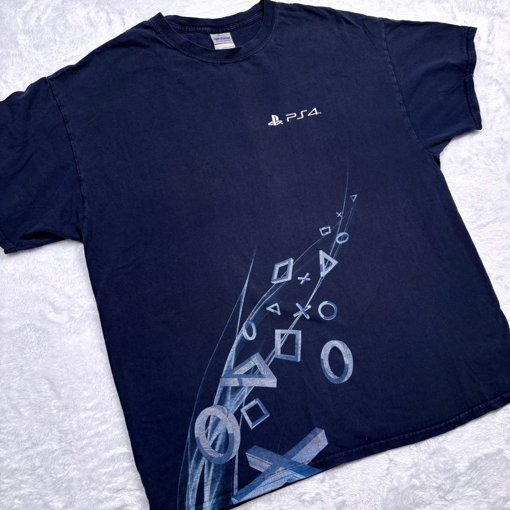PlayStation 4 Promo TShirt Men XL Navy Blue Greatness Awaits Game Stop 2013 RARE